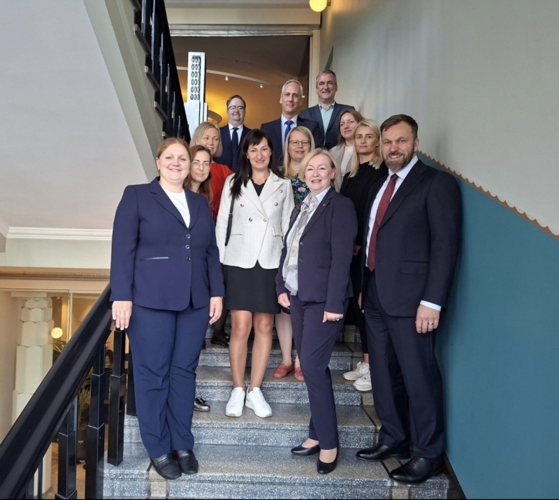 attēls ar delegāciju