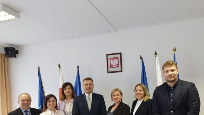 Latvijas delegācija kopā Polijas Tieslietu ministrijas pārstāviem.