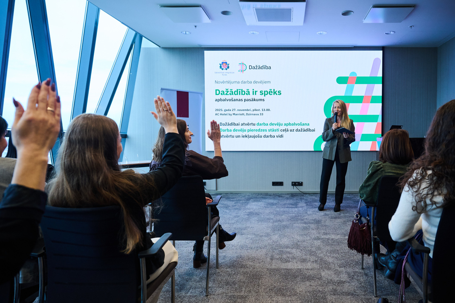 Attēlā redzama pasākuma norise