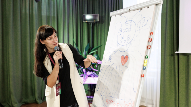 Attēlā redzama pasākuma norise