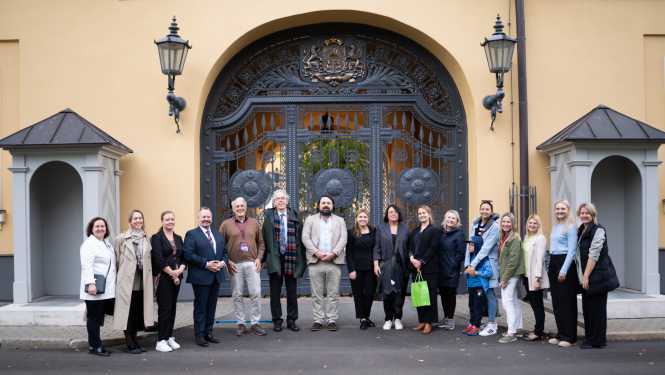 Attēlā redzami visi dalībnieki