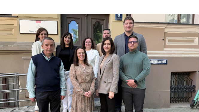 attēls ar delegāciju