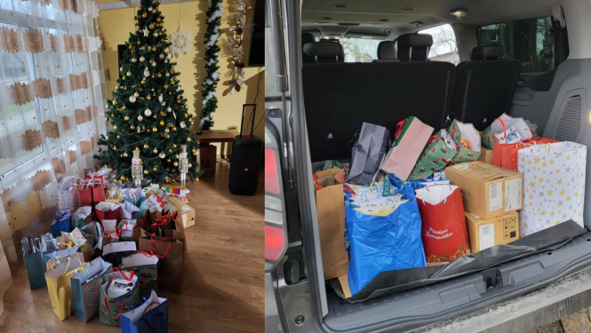 Attēlā attēlota eglīte ar dāvanām