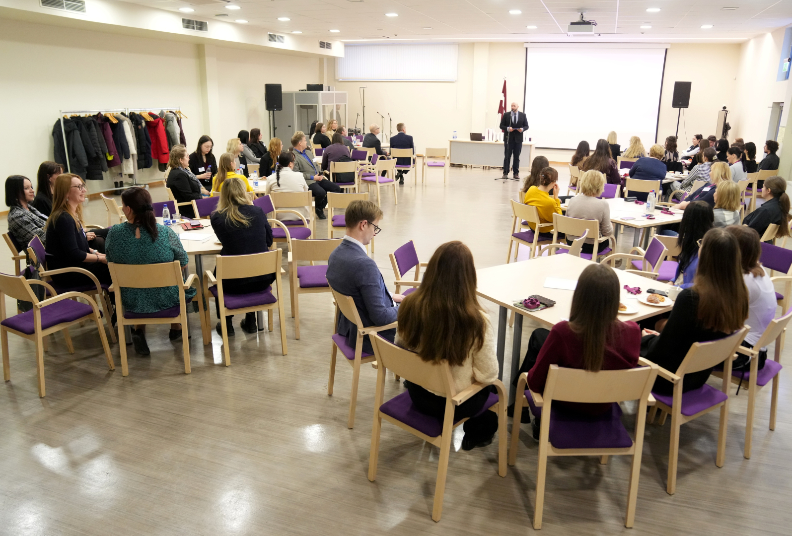 Attēlā redzama pasākuma dalībnieki