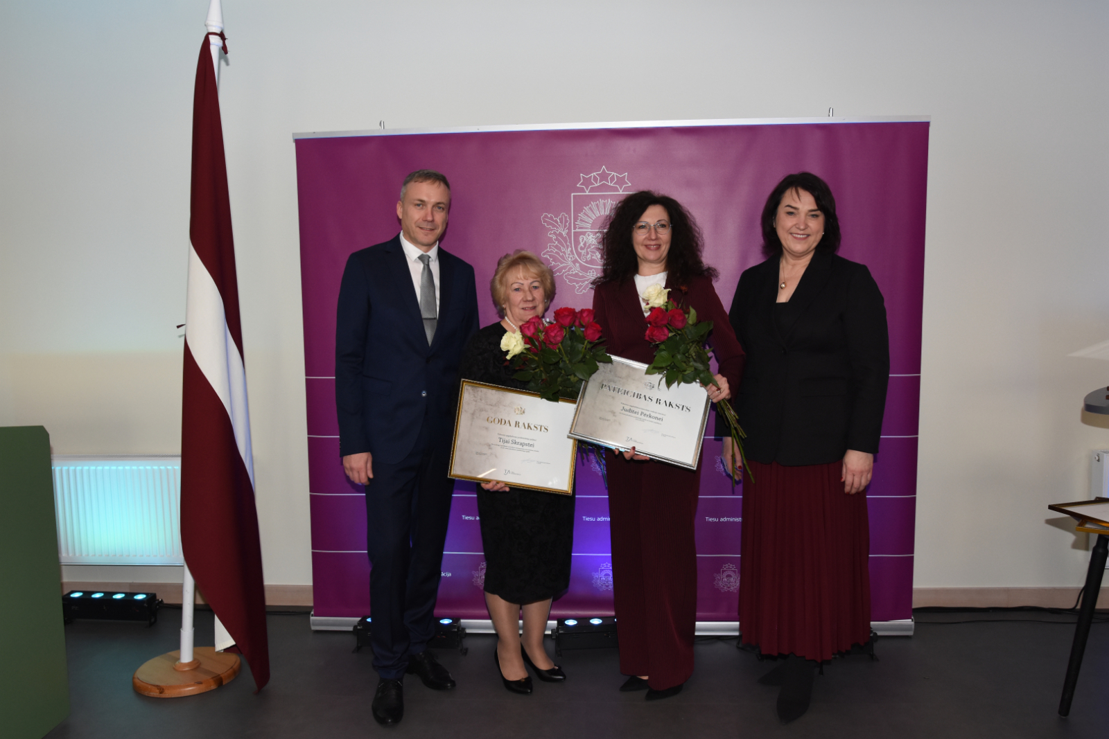 Attēlā redzami pasākuma dalībnieki