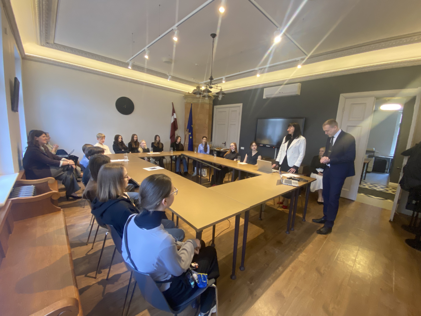 Attēlā redzami pasākuma dalībnieki