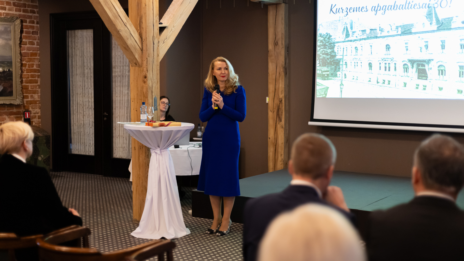 Attēlā redzami pasākuma dalībnieki