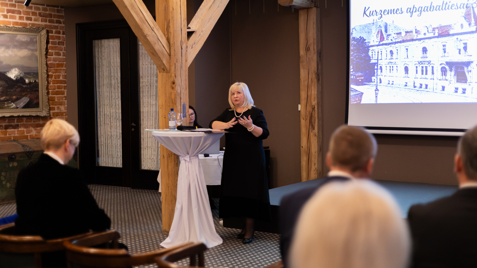 Attēlā redzami pasākuma dalībnieki