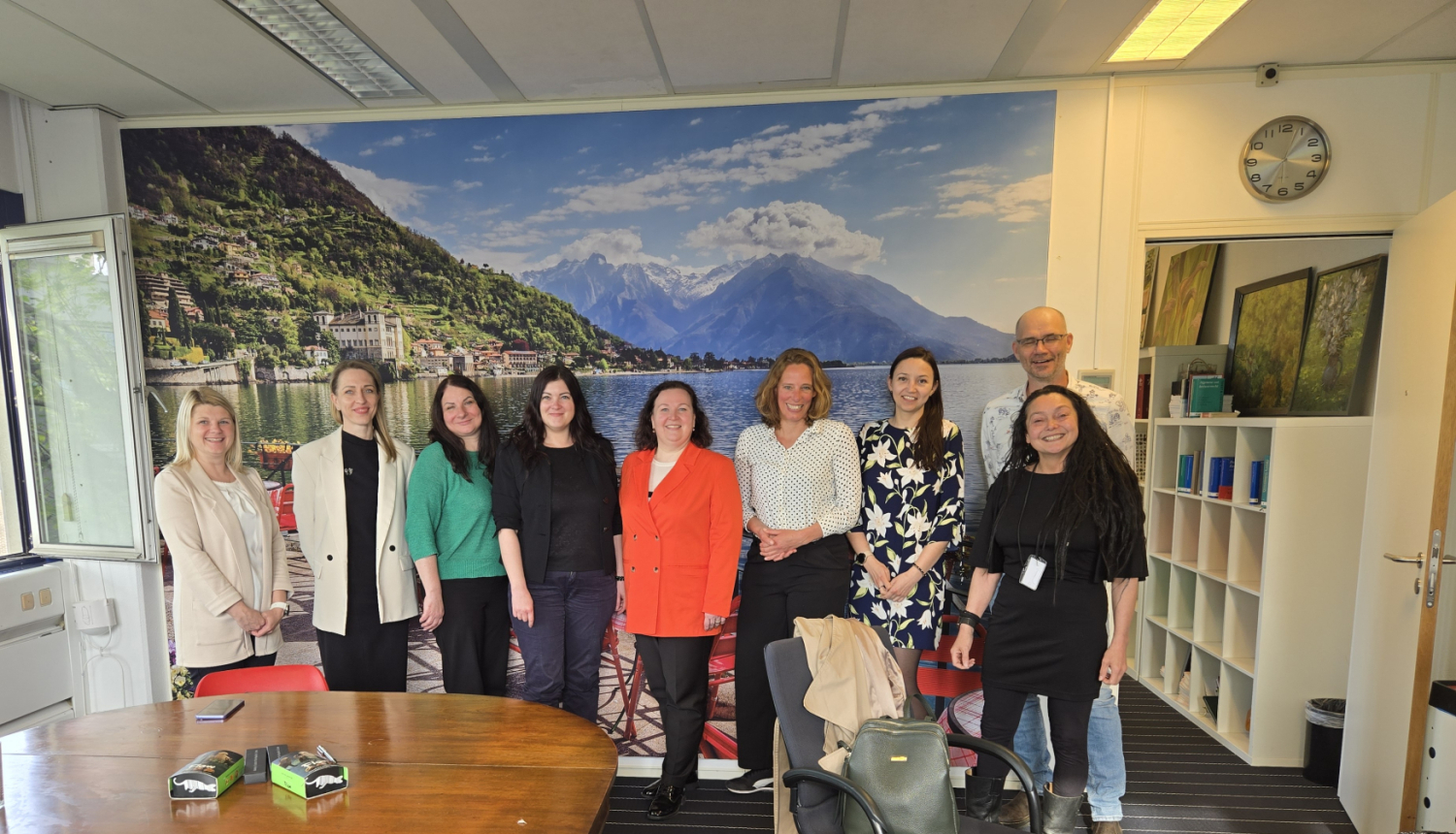 Atttēlā redzams delegācijas sastāvs