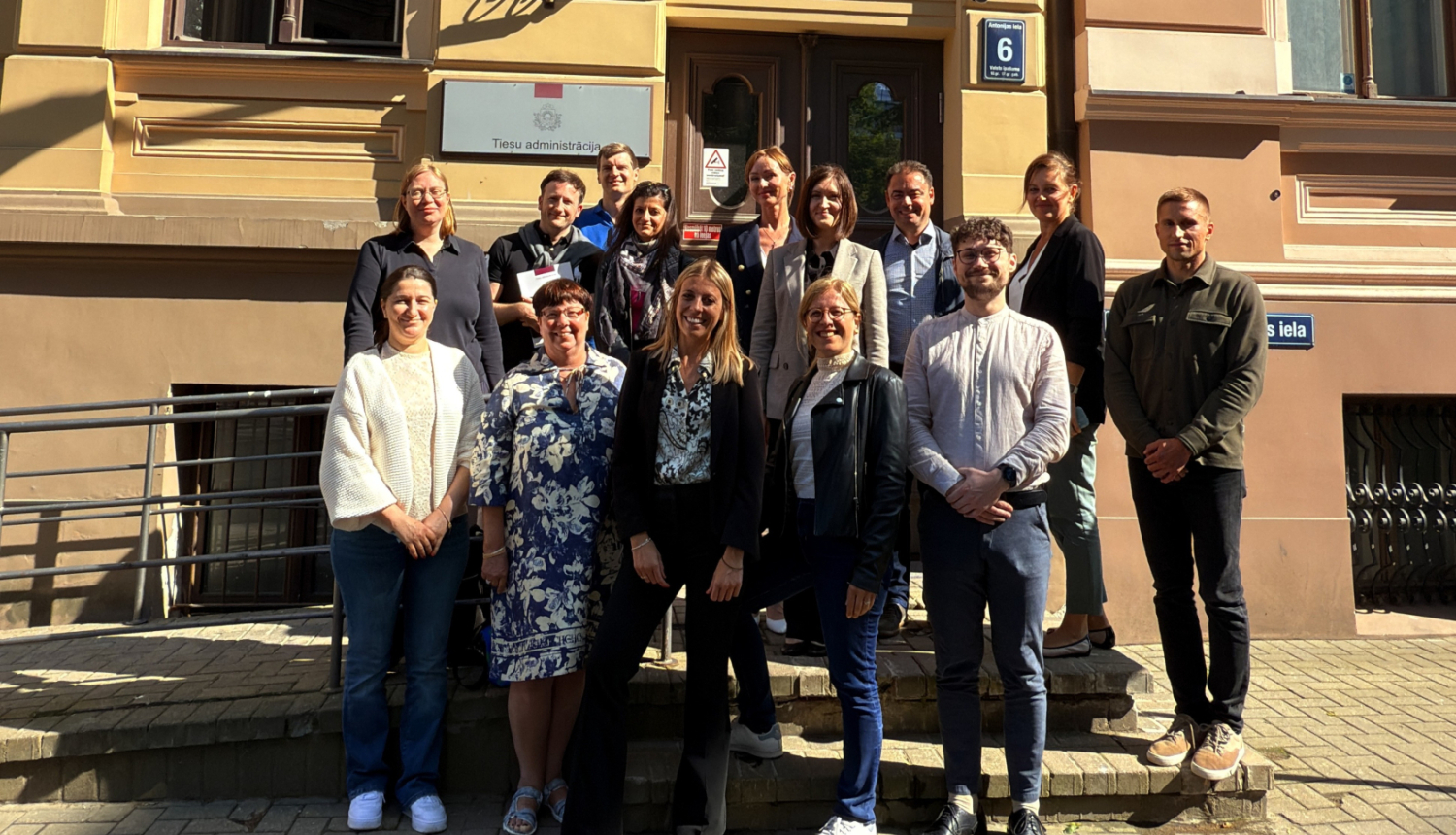 attēls ar delegāciju