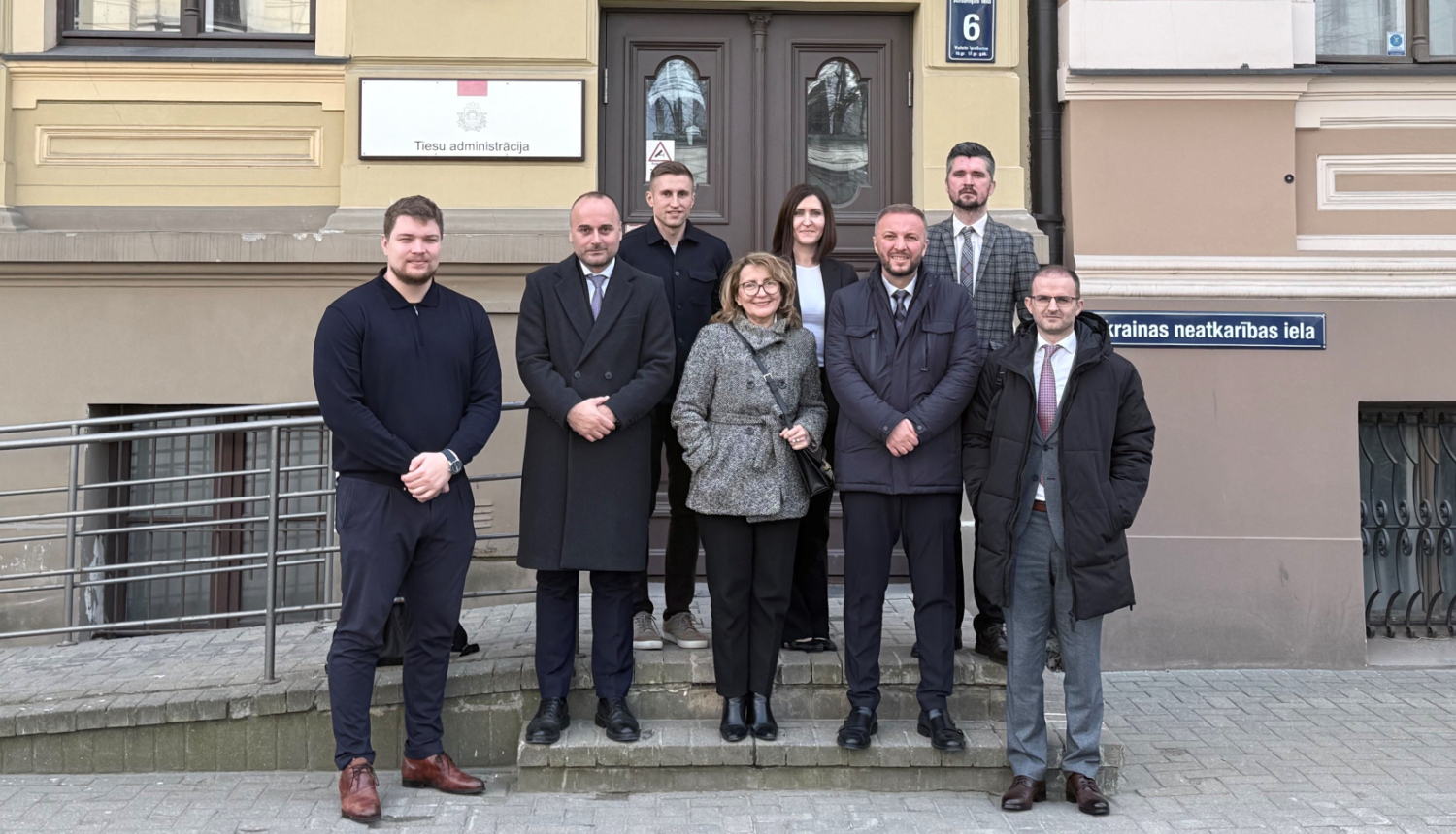 attēls ar delegāciju