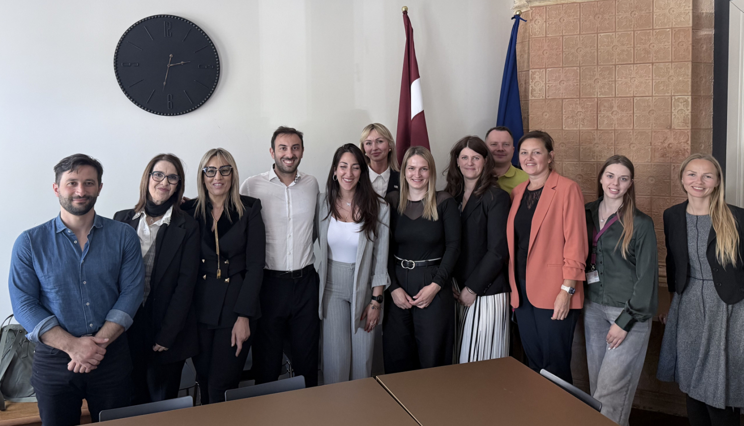 attēls ar delegāciju
